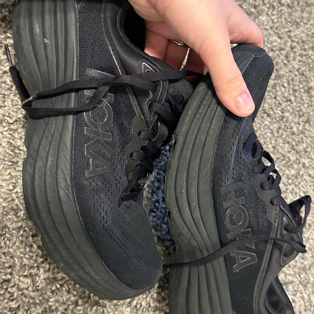 Hoka Women’s Bondi 8